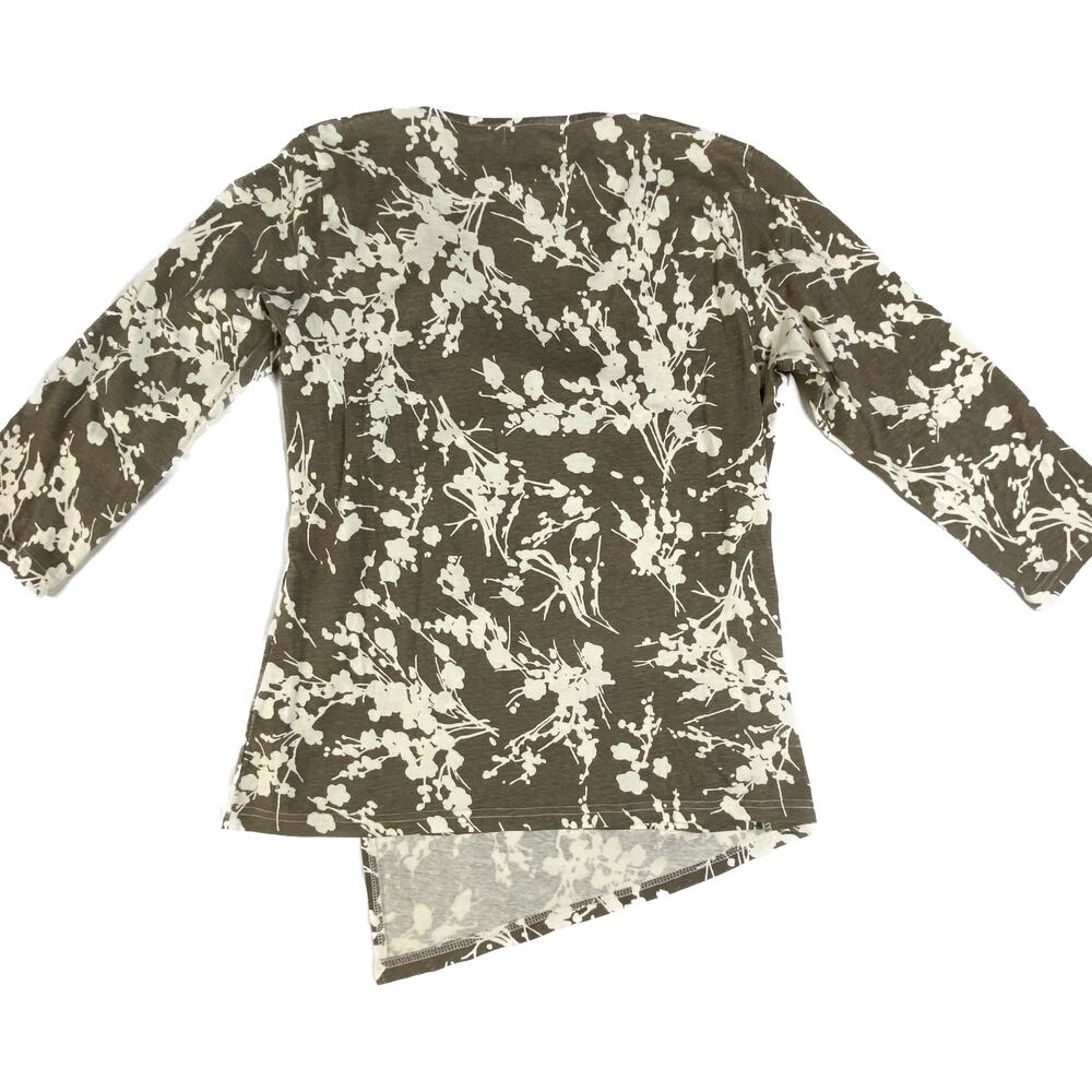 Orvis Top Women S Surplice Neckline 3/4 Sleeves Floral Flowers Brown White - Picture 5 of 7